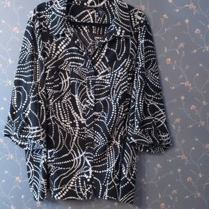 Maggie Barnes 4X Button down Blouse Pockets